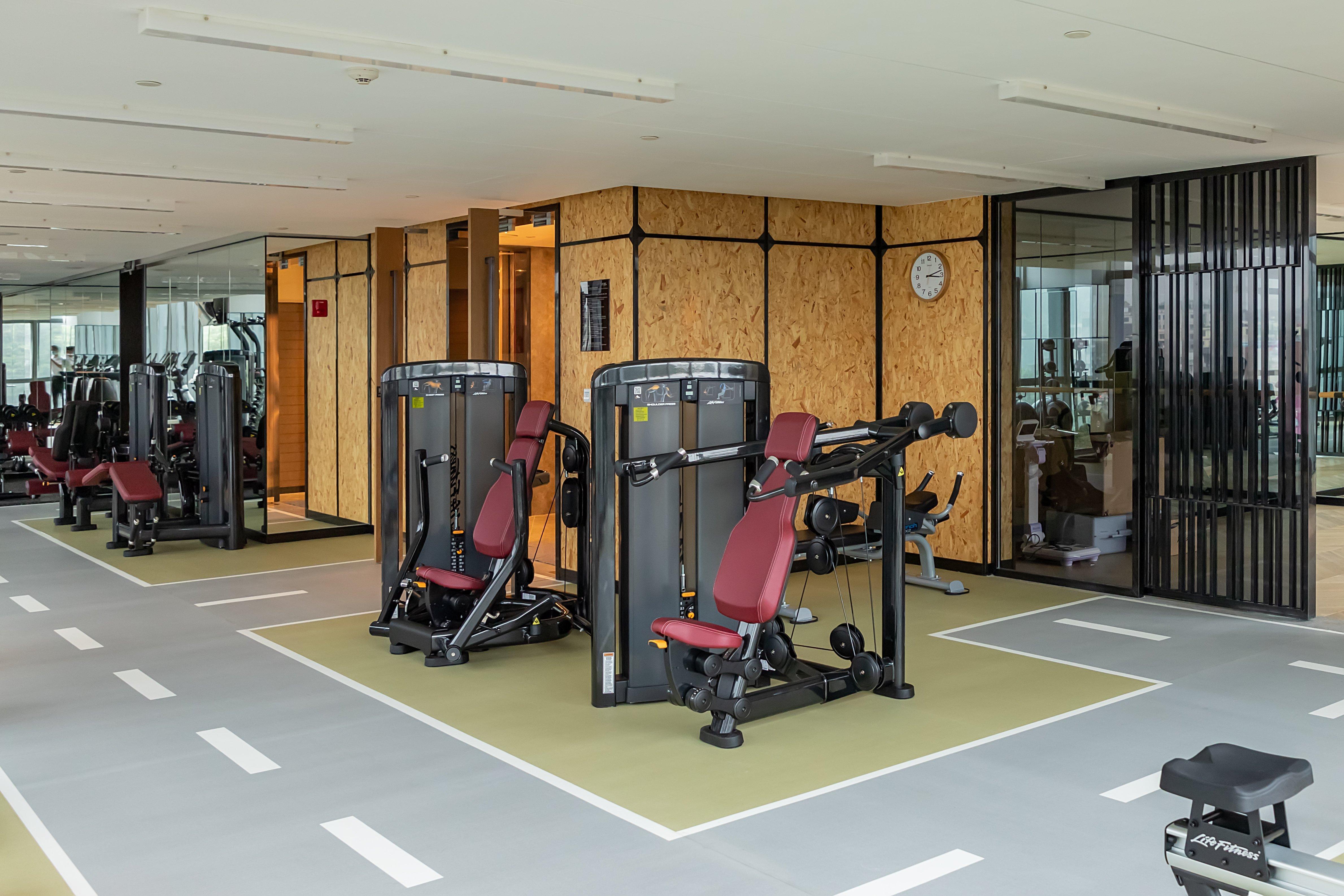 Holiday Inn Guangzhou South Lake Hotel - Ideal For Business & Leisure Экстерьер фото