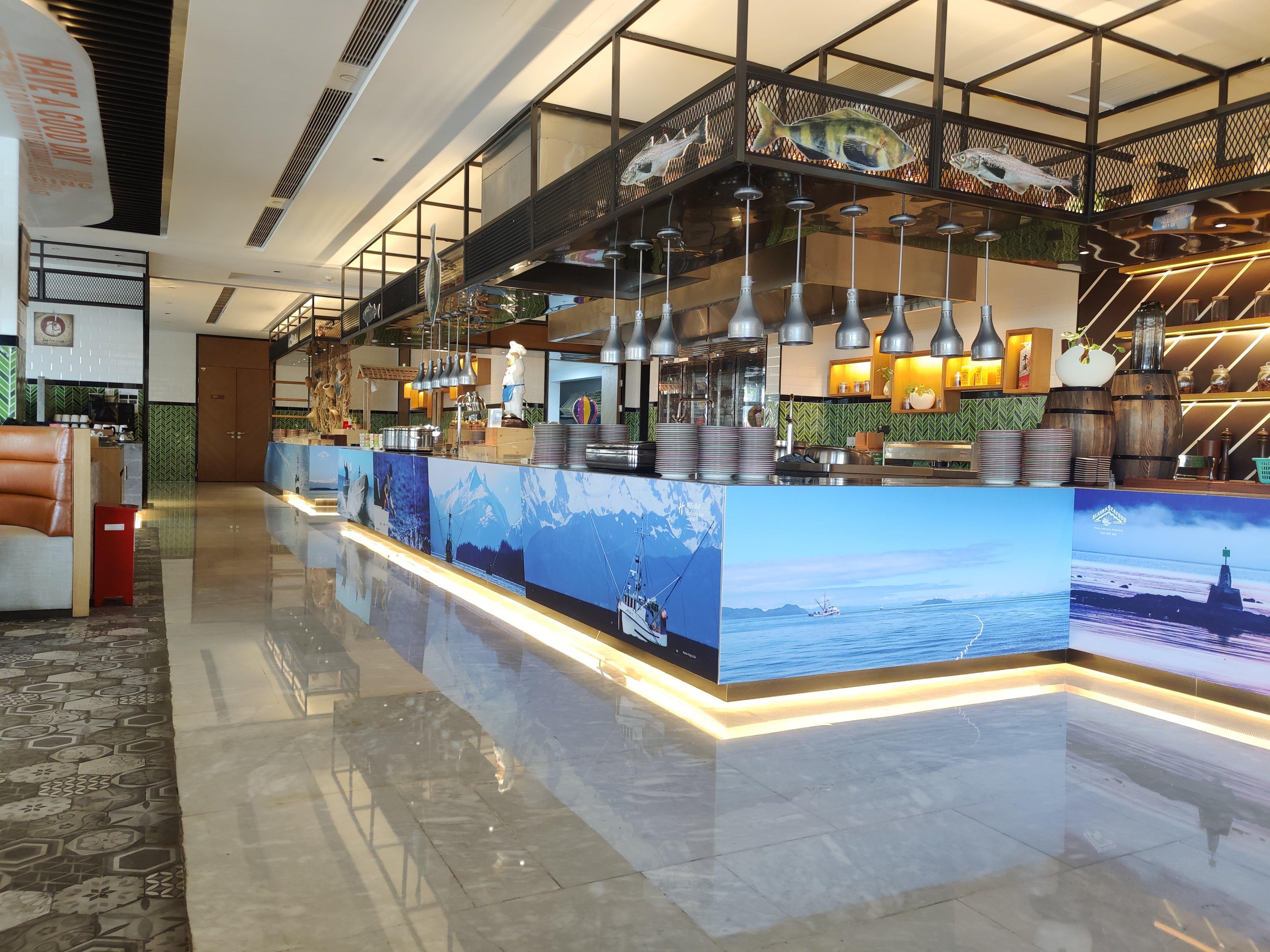 Holiday Inn Guangzhou South Lake Hotel - Ideal For Business & Leisure Экстерьер фото