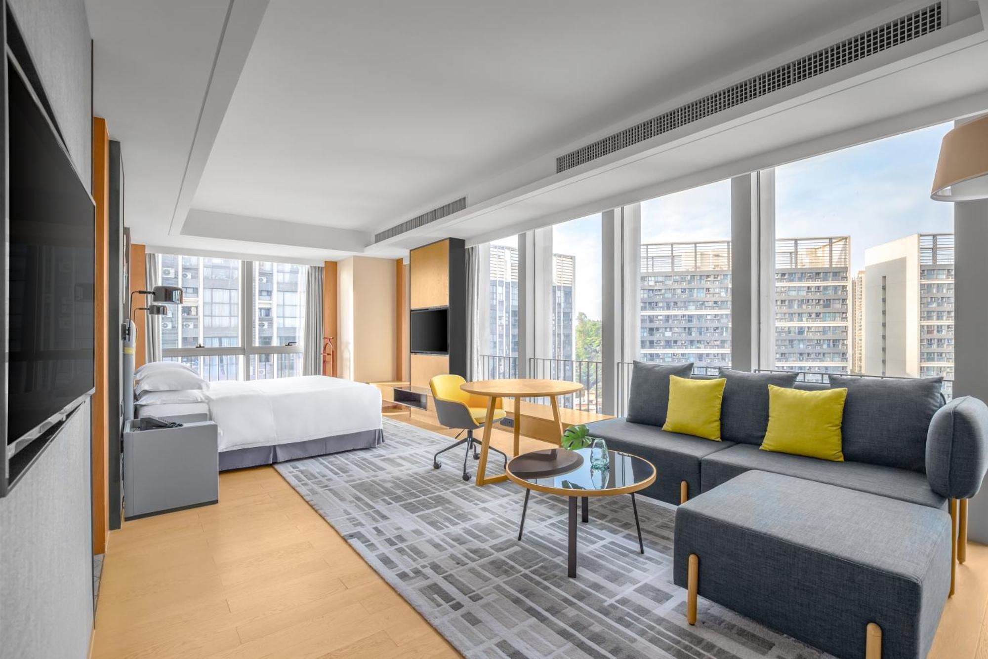 Holiday Inn Guangzhou South Lake Hotel - Ideal For Business & Leisure Экстерьер фото