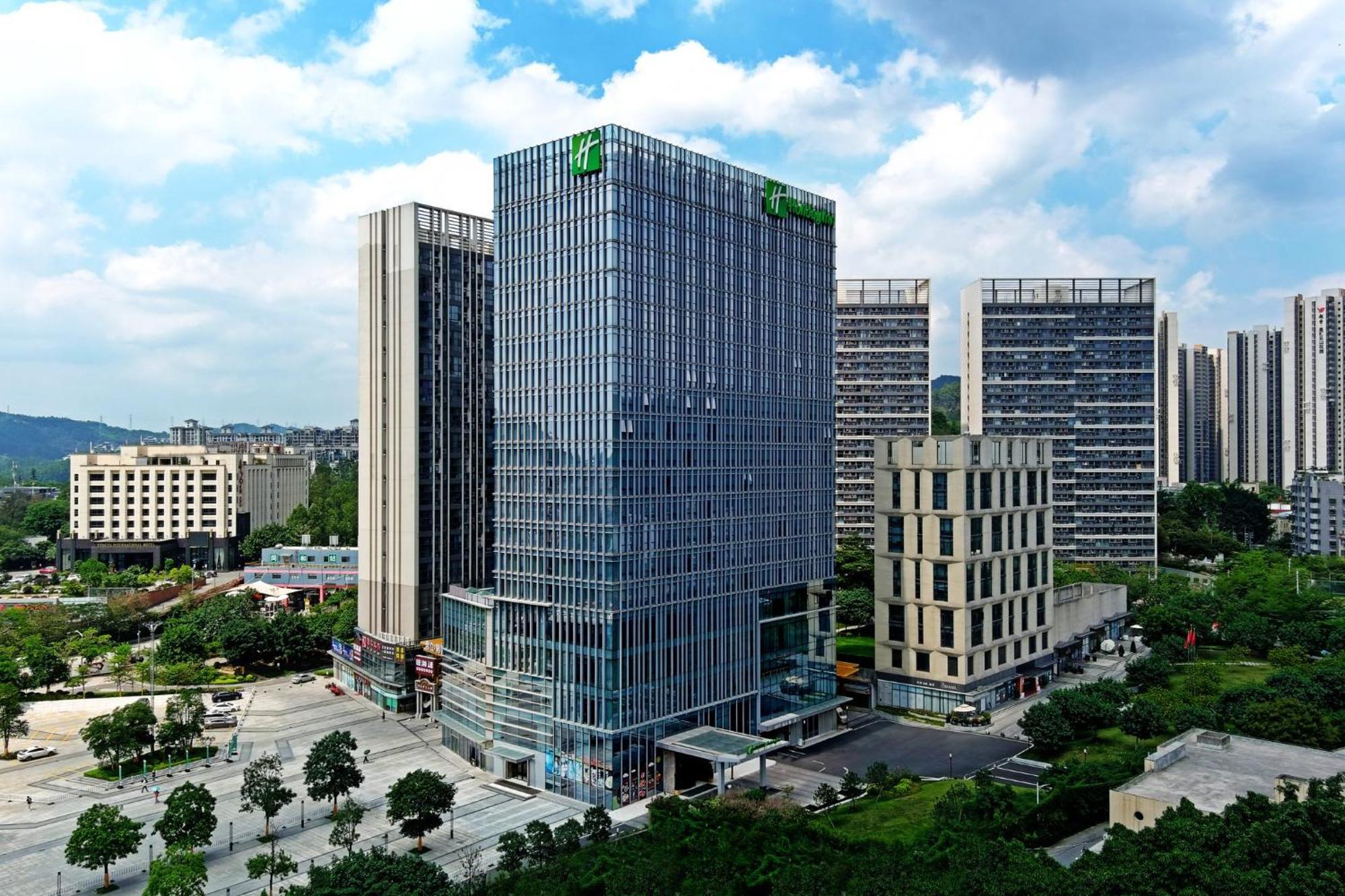 Holiday Inn Guangzhou South Lake Hotel - Ideal For Business & Leisure Экстерьер фото